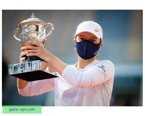 费德勒复出赛引爆关注 网球界新星表现抢眼