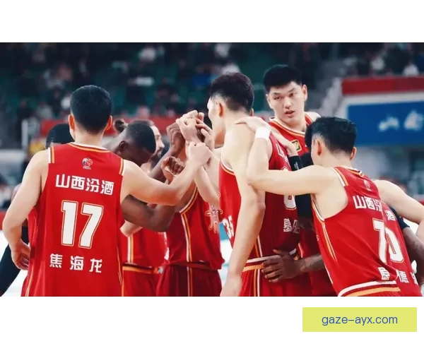 CBA总决赛精彩对决落幕新星球员闪耀赛场引发球迷热议